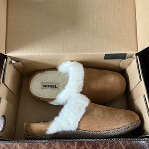 Sorel slippers